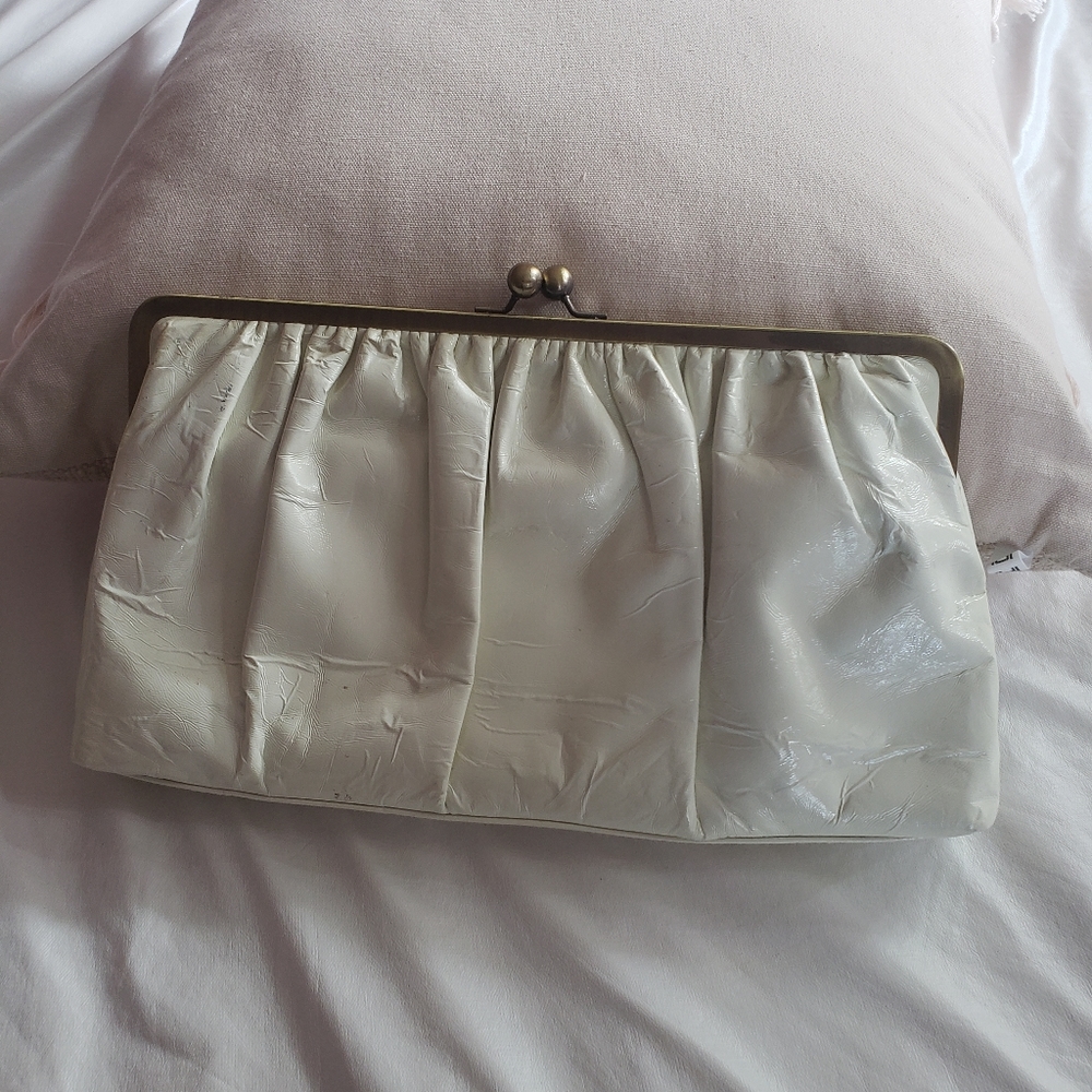 👜Clutch bag with chain handle